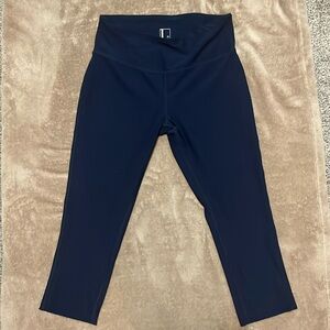 Mondetta Women’s Large Cropped Leggings